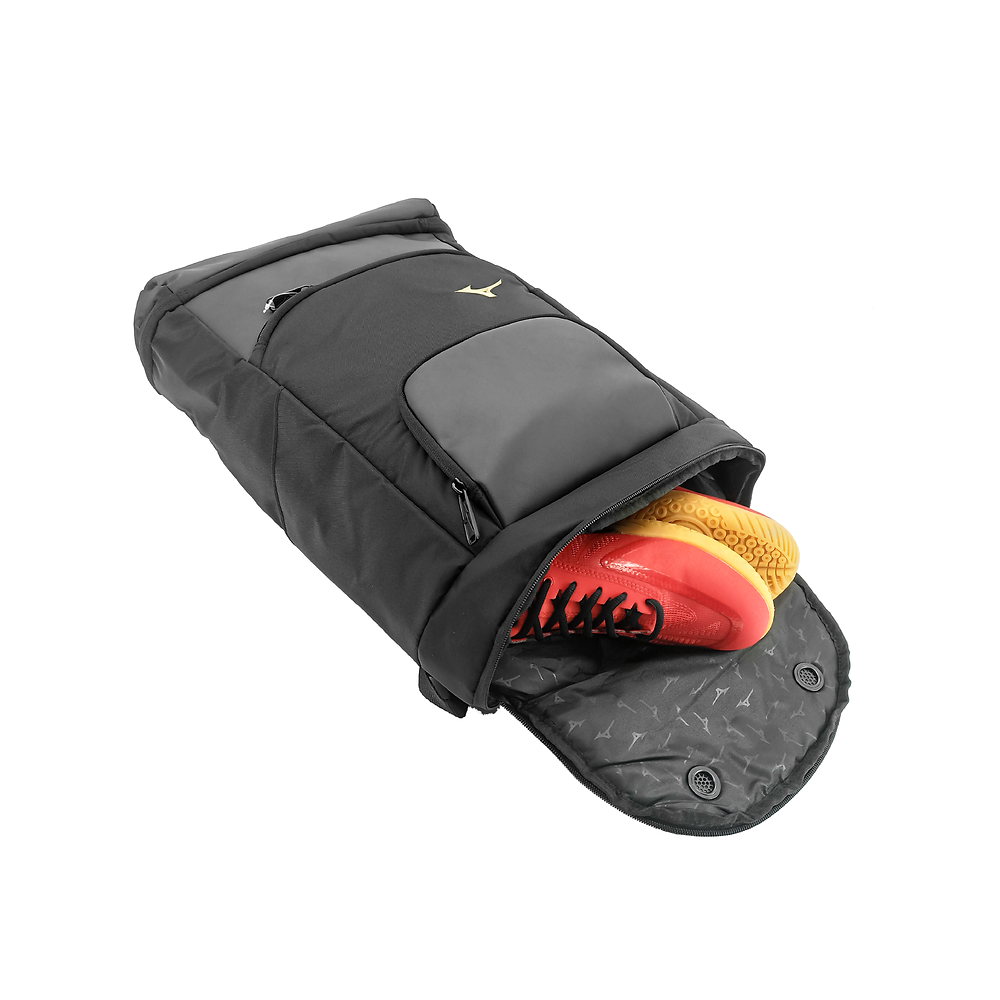 Mizuno clearance black series